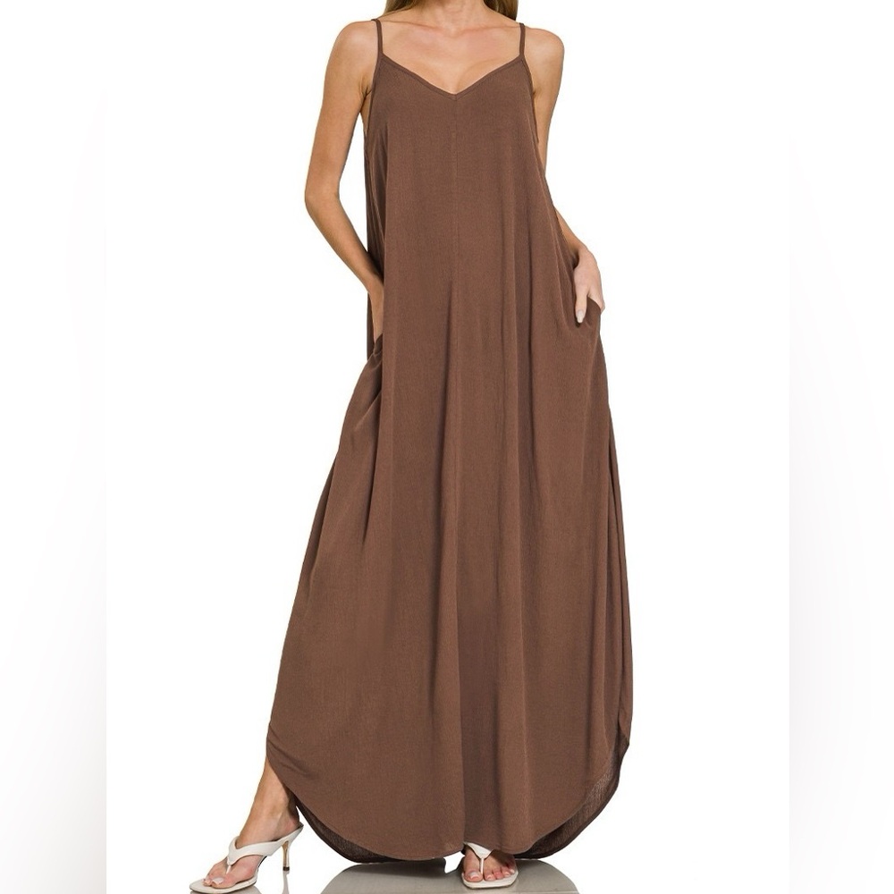 NWT Zenana Brown Woven Crinkle Cami Style Maxi Dress with Pockets